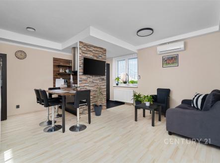 . | Prodej bytu, 2+kk, 54 m²