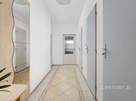 . | Prodej bytu, 2+kk, 62 m²