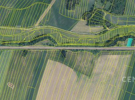 . | Prodej - pozemek, zemědělská půda, 32 998 m²