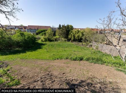 . | Prodej - pozemek, zahrada, 697 m²