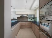 Prodej - dům/vila, 232 m²
