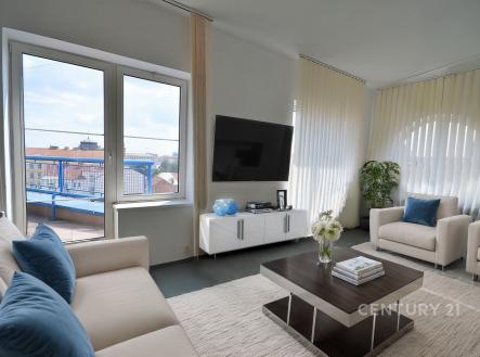 . | Prodej bytu, 7+1, 270 m²
