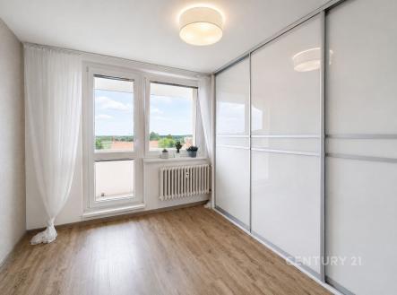 . | Pronájem bytu, 2+1, 56 m²