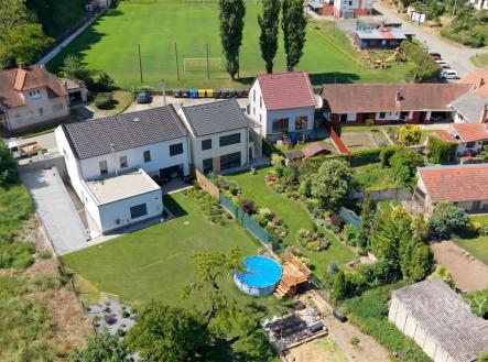 . | Prodej - pozemek pro bydlení, 463 m²