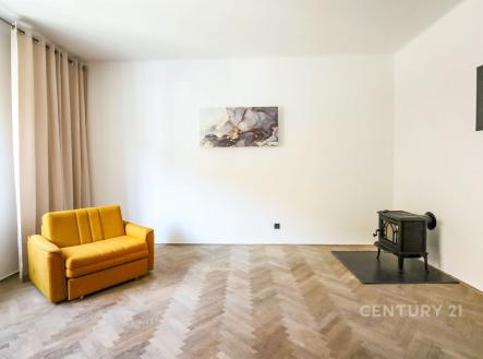 . | Pronájem bytu, 2+1, 72 m²