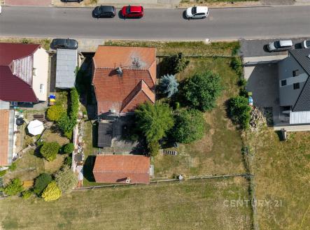 . | Prodej - pozemek pro bydlení, 724 m²
