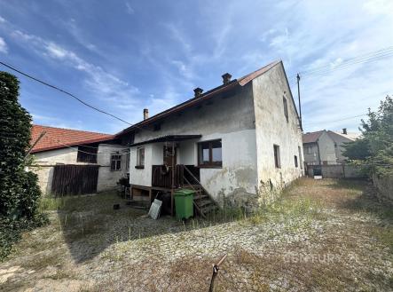 . | Prodej - dům/vila, 180 m²