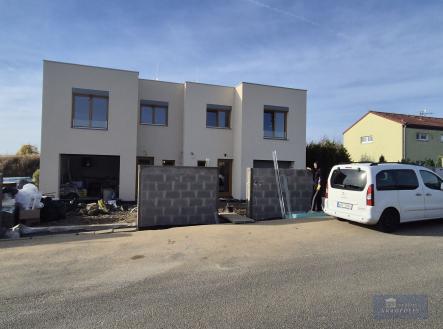 Prodej - dům/vila, 207 m²