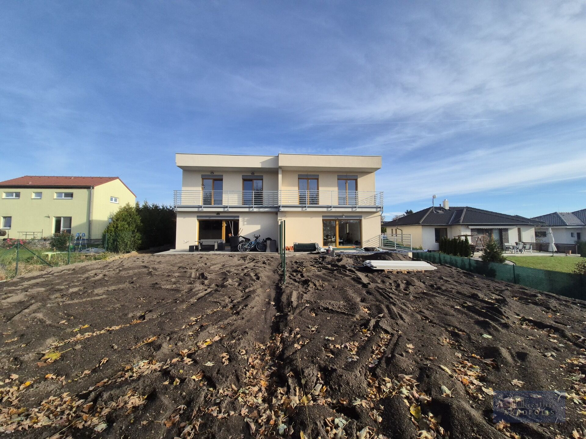 Prodej RD č. 1, 5+kk + terasa, vel. 207,6 m2