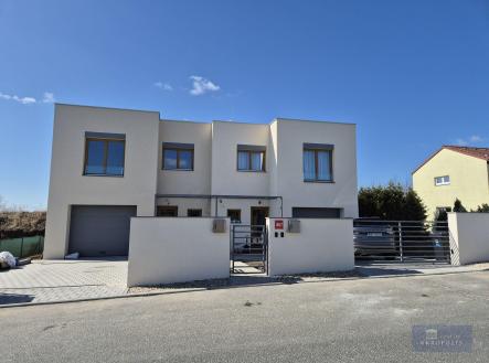 Prodej - dům/vila, 207 m²