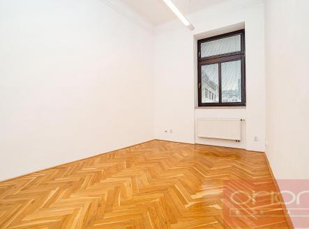 . | Pronájem bytu, 3+1, 110 m²