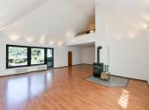 Pronájem - dům/vila, 417 m²