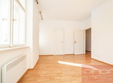 . | Pronájem bytu, 5+1, 220 m²