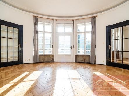 foto: 1 | Pronájem bytu, 6+1, 300 m²