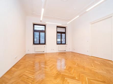 Pronájem - kanceláře, 64 m² obrázek