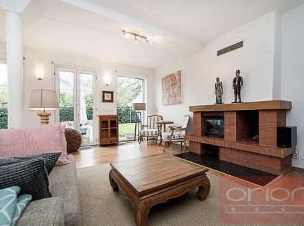 foto: 2 | Pronájem - dům/vila, 288 m²
