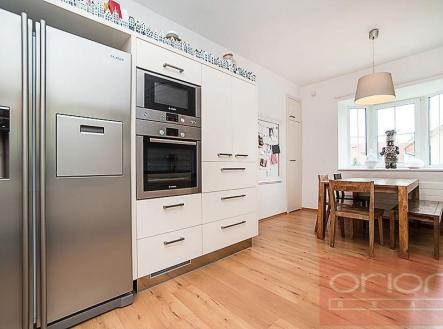 foto: 3 | Pronájem - dům/vila, 288 m²
