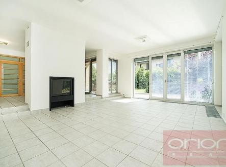 Pronájem - dům/vila, 400 m² obrázek