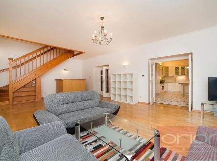 Pronájem bytu, 4+1, 205 m² obrázek