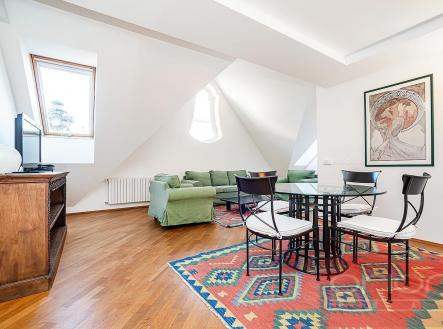 foto: 1 | Pronájem bytu, 3+1, 108 m²