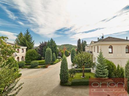 foto: 3 | Pronájem - dům/vila, 243 m²