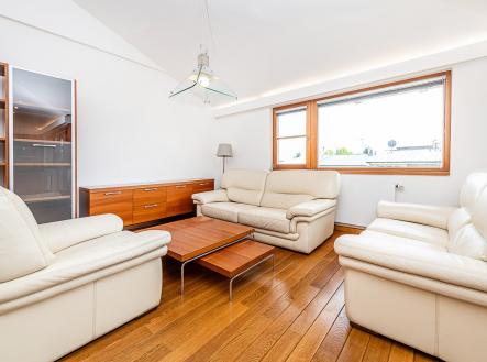 foto: 2 | Pronájem bytu, 3+kk, 98 m²
