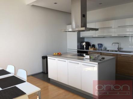 foto: 3 | Pronájem bytu, 6+1, 204 m²