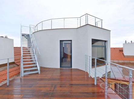 Pronájem bytu, 2+kk, 60 m² obrázek