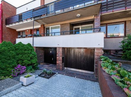 foto: 1 | Pronájem - dům/vila, 250 m²