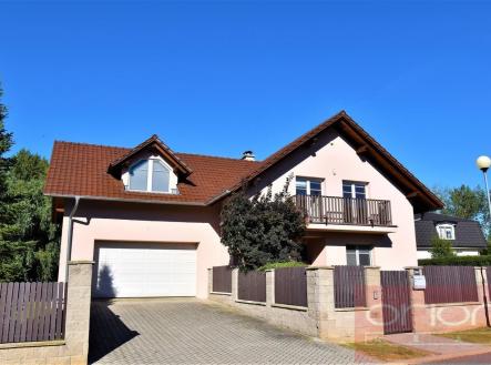 foto: 2 | Pronájem - dům/vila, 200 m²