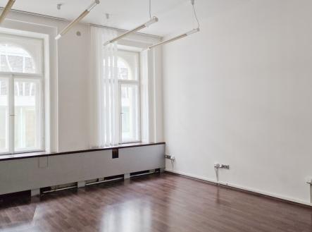 foto: 3 | Pronájem - kanceláře, 64 m²