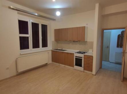 foto: 1 | Pronájem bytu, 1+kk, 27 m²