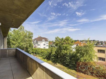 Pronájem bytu, 4+1, 142 m² obrázek