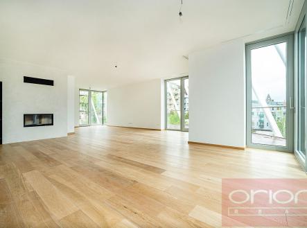 foto: 1 | Pronájem bytu, 4+kk, 211 m²