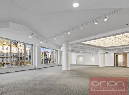 foto: 2 | Pronájem - obchodní prostor, 475 m²