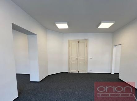 foto: 4 | Pronájem - kanceláře, 77 m²