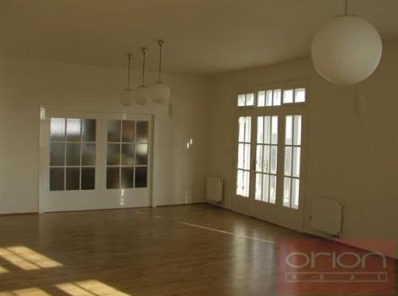 foto: 2 | Pronájem bytu, 5+1, 182 m²