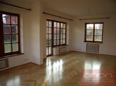 Pronájem - dům/vila, 316 m² obrázek