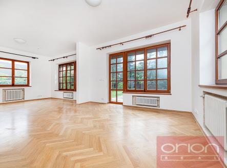 foto: 2 | Pronájem - dům/vila, 316 m²