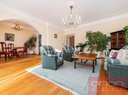 foto: 2 | Pronájem - dům/vila, 253 m²
