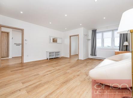 Pronájem bytu, 3+1, 82 m²