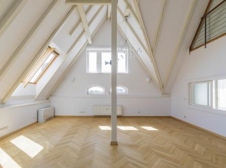 foto: 3 | Pronájem bytu, 5+1, 286 m²