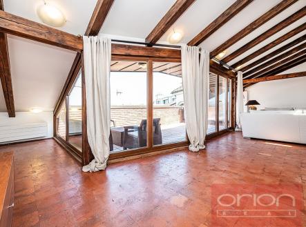 foto: 2 | Pronájem bytu, 4+1, 282 m²