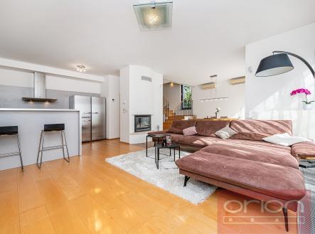 foto: 2 | Pronájem - dům/vila, 289 m²