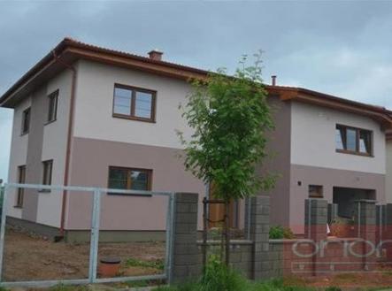 foto: 1 | Pronájem - dům/vila, 250 m²