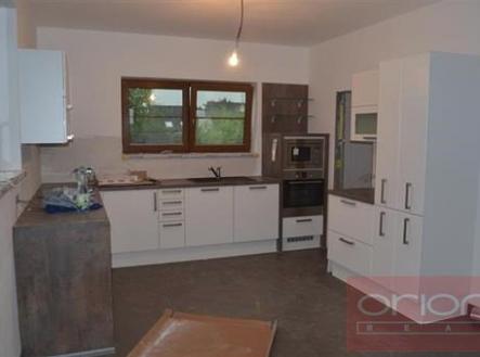 foto: 2 | Pronájem - dům/vila, 250 m²