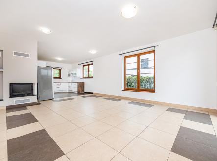 foto: 4 | Pronájem - dům/vila, 250 m²