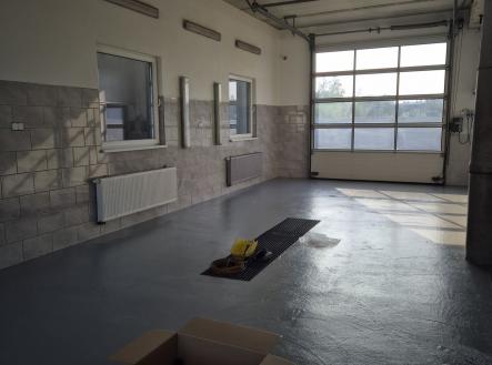 Pronájem - komerční objekt, jiný, 147 m²