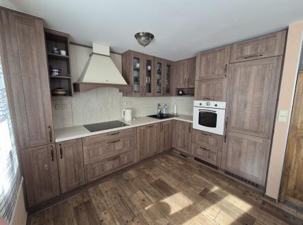 Prodej - dům/vila, 166 m²
