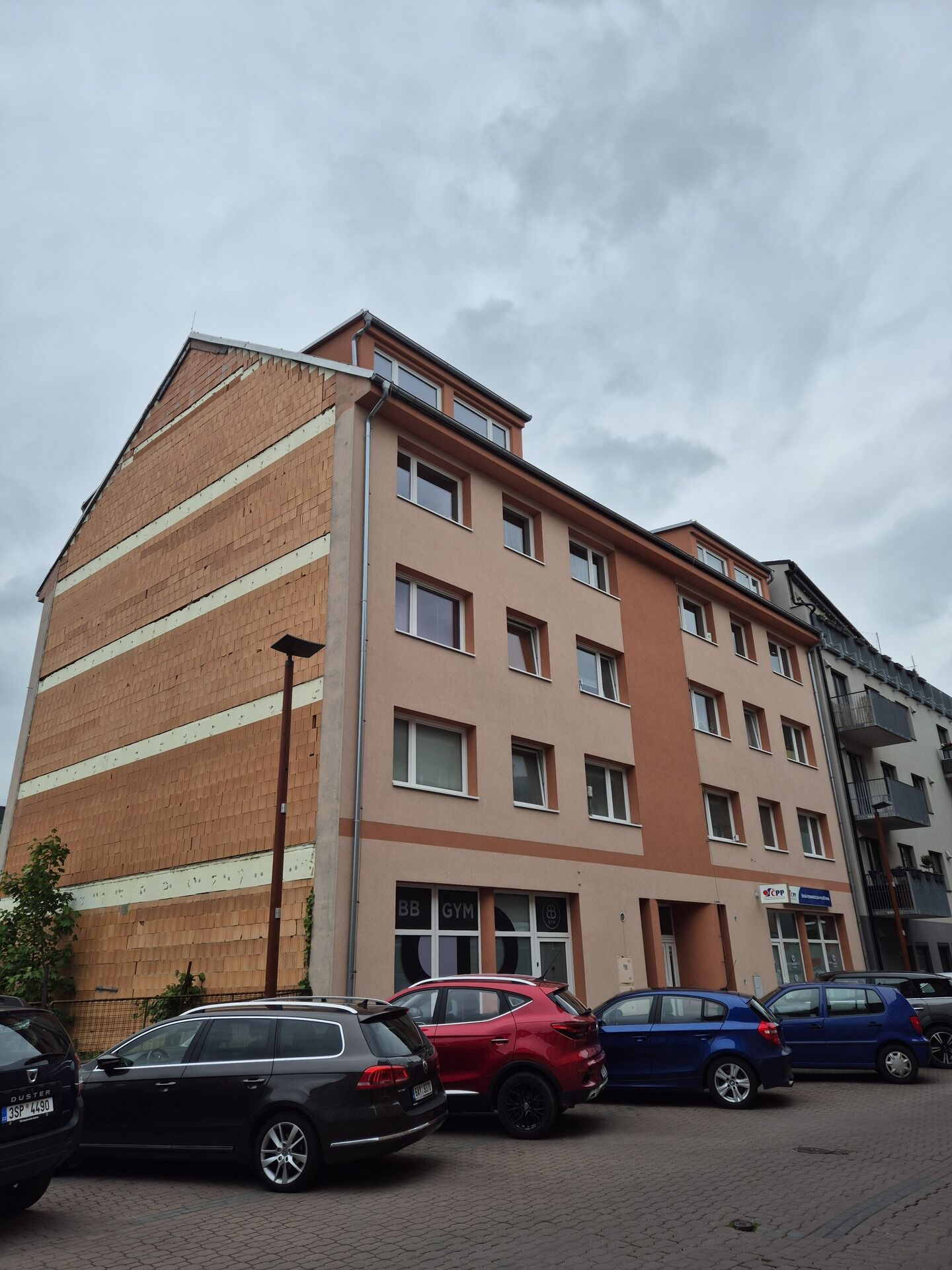Pronájem prostoru k podnikání 96,68m2, Kladno - centrum